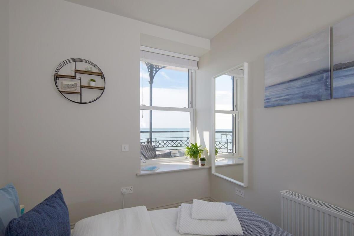 בוגנור רג'יס Panoramic Sea Views In Beachfront Apt W Balcony מראה חיצוני תמונה
